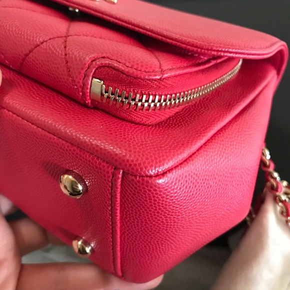 Authentic Chanel Small Business Affinity - Picture 3 of 8